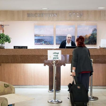Royal Inn Тверия Экстерьер фото