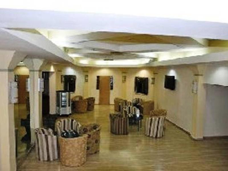 Royal Inn Тверия Экстерьер фото