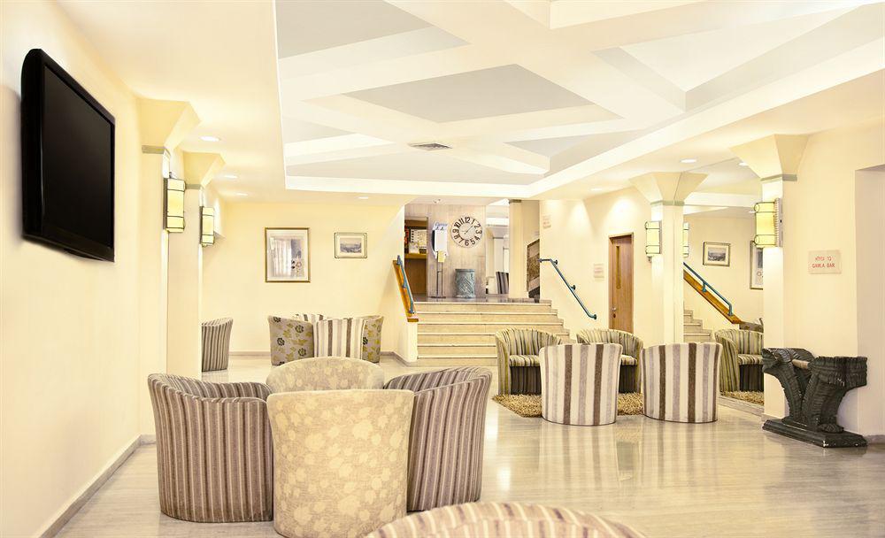 Royal Inn Тверия Экстерьер фото